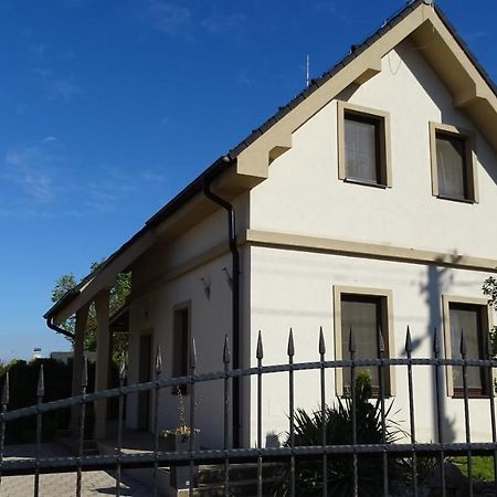 Kimy Home Mojmirovce Экстерьер фото